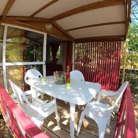Campsite Maeva Escapades Au P'tit Bonheur Peyrillac-et-Millac